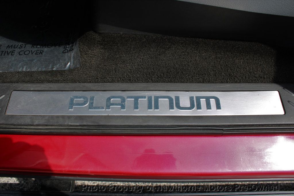 2012 Ford F-150 2WD SuperCrew 145" Platinum - 23059175 - 19