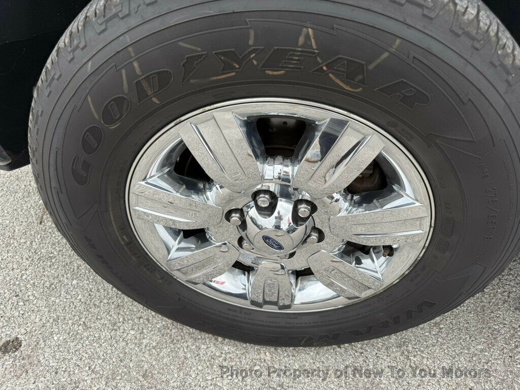 2012 Ford F-150 XLT photo 19