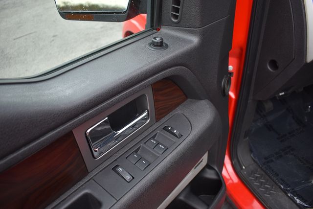2012 Ford F-150 4WD SuperCrew 145" Lariat - 22992642 - 29