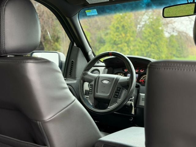 2012 Ford F-150 4WD SuperCrew 145" SVT Raptor - 23003751 - 24