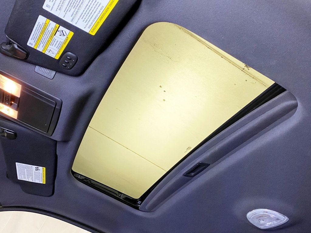 2012 Ford F-150 4WD SuperCrew 145" SVT Raptor - 22987091 - 47