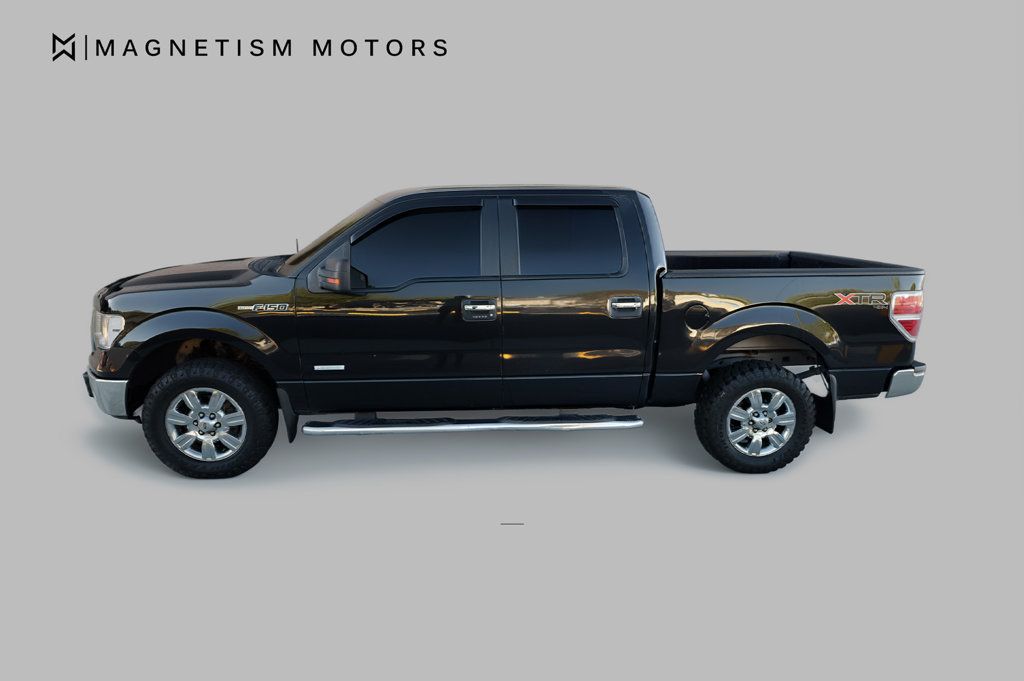 2012 Ford F-150 XLT photo 2