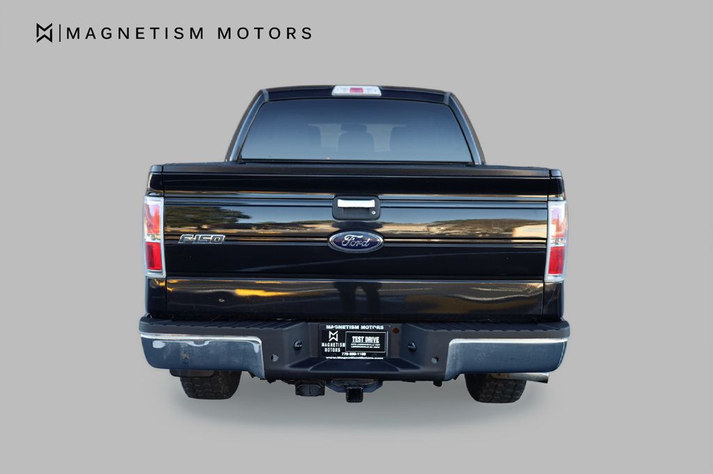 2012 Ford F-150 XLT photo 4