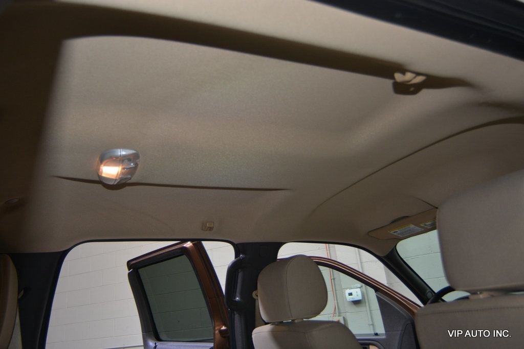 2012 Ford F-150 4WD SuperCrew 145" XLT - 22967985 - 20