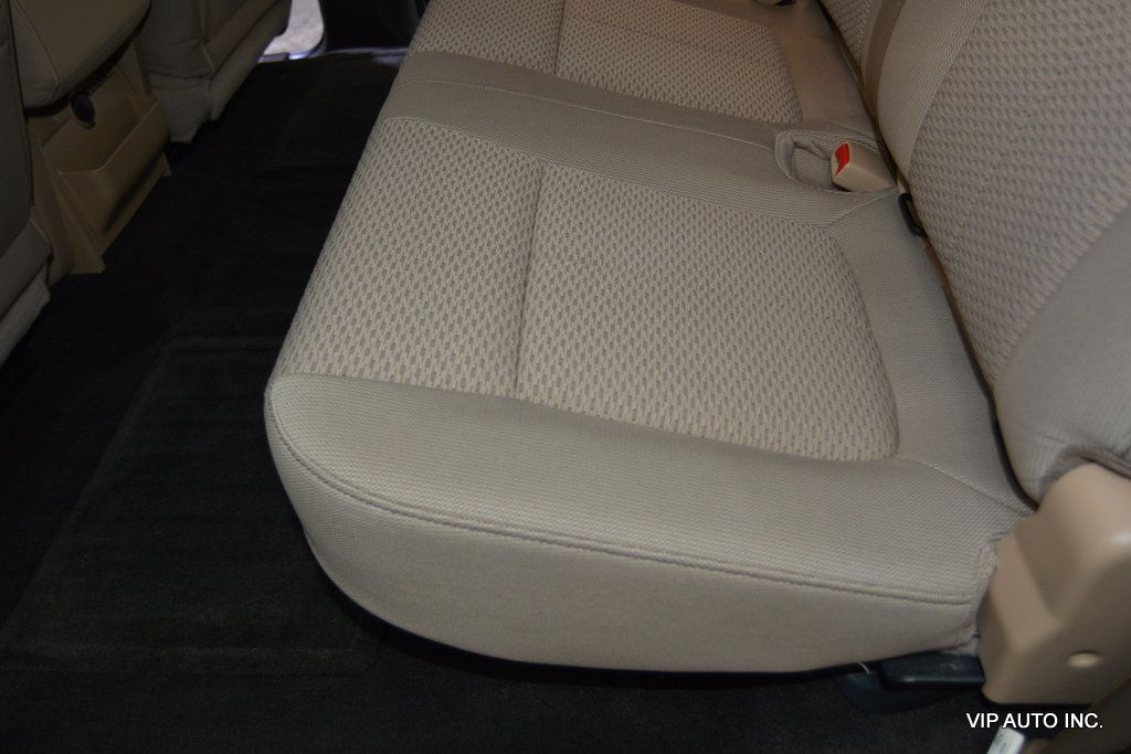 2012 Ford F-150 4WD SuperCrew 145" XLT - 22967985 - 26