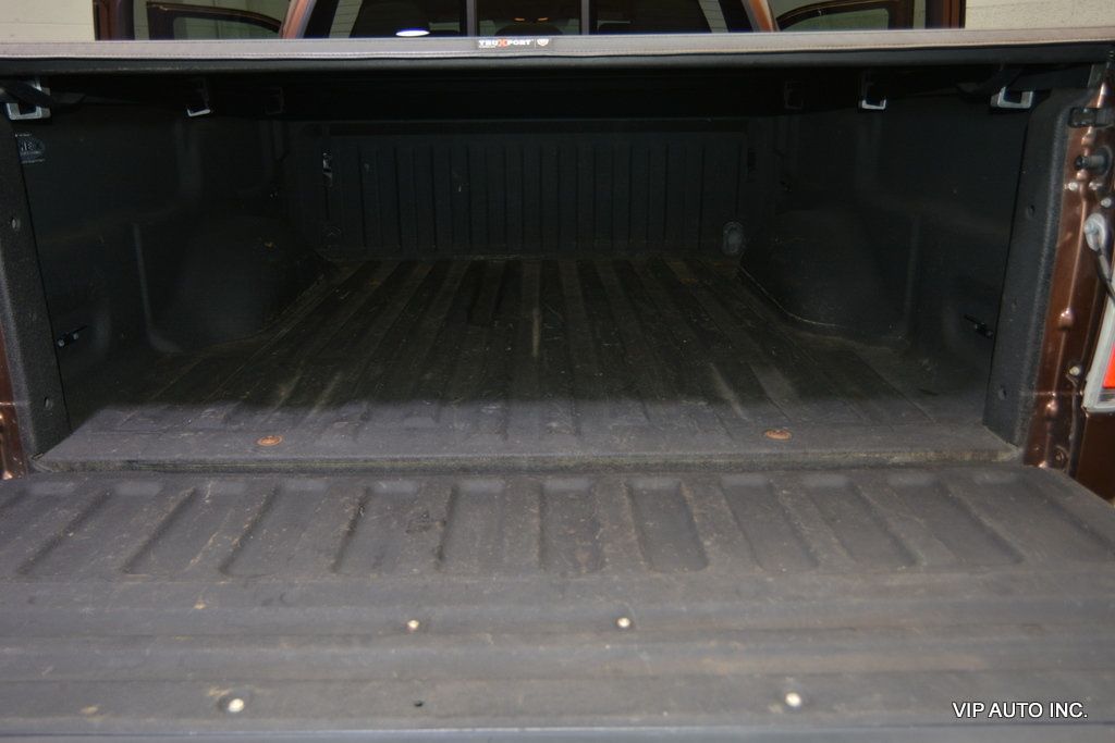 2012 Ford F-150 4WD SuperCrew 145" XLT - 22967985 - 32