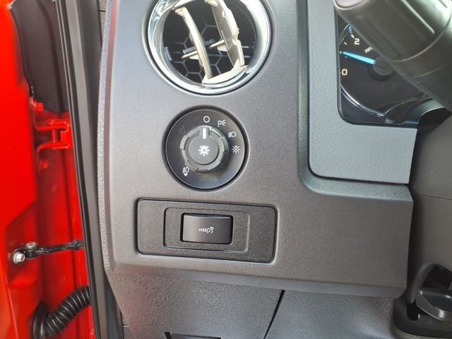 2012 Ford F-150 Supercrew XLT Pickup 4D 5 1/2 ft - 23005459 - 12
