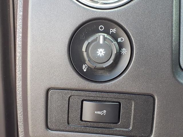 2012 Ford F-150 Supercrew XLT Pickup 4D 5 1/2 ft - 23005459 - 13
