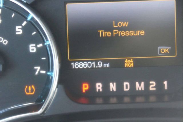 2012 Ford F-150 XLT 4x4 4dr SuperCrew Styleside 5.5 ft. SB - 23010676 - 9