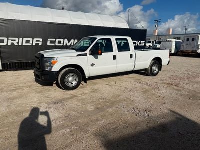 2012 Ford F-350 Crew Cab Pickup Truck