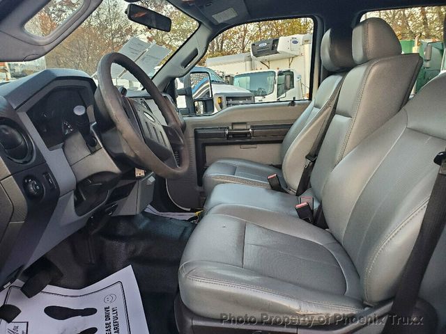 2012 Ford F-350 Super Duty DRW XLT 4dr 4wd Crew Cab LB Chassis  - 20816444 - 12