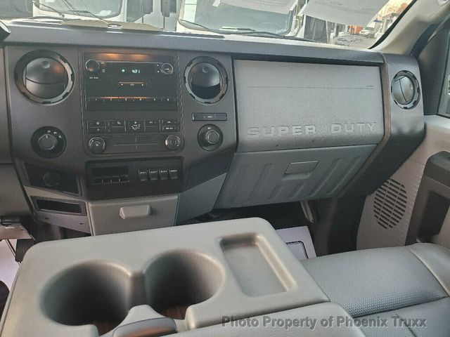 2012 Ford F-350 Super Duty DRW XLT 4dr 4wd Crew Cab LB Chassis  - 20816444 - 14
