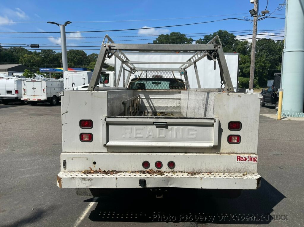 2012 Ford F-450 XLT photo 3