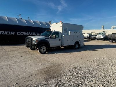 2012 Ford F-550 Enclosed Utility Service Truck