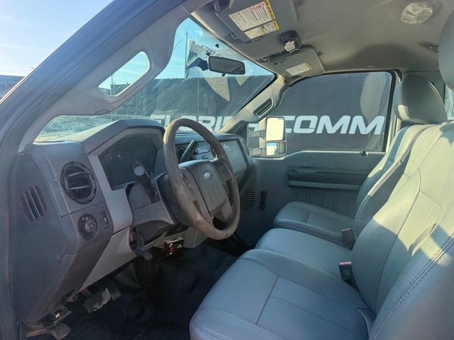 2012 Ford F-550 Enclosed Utility Service Truck  - 22949418 - 8