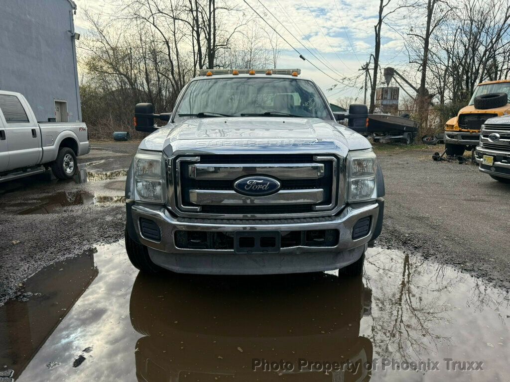 2012 Ford F-550 photo 2