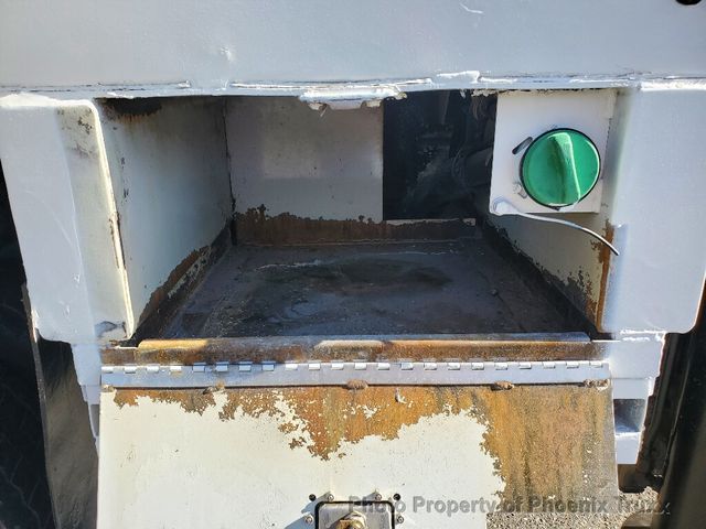 2012 Ford F-550 Super Duty XLT 2dr 4wd Regular Cab Chassis DRW - 21585698 - 13