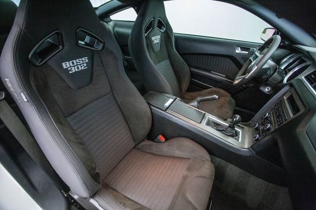 2012 Ford Mustang Boss 302 - Photo 22