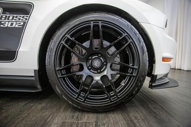 2012 Ford Mustang Boss 302 - Photo 37