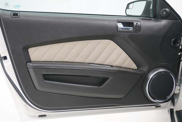 2012 Ford Mustang 2dr Coupe GT - 22938424 - 13