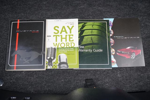 2012 Ford Mustang 2dr Coupe GT - 22938424 - 21