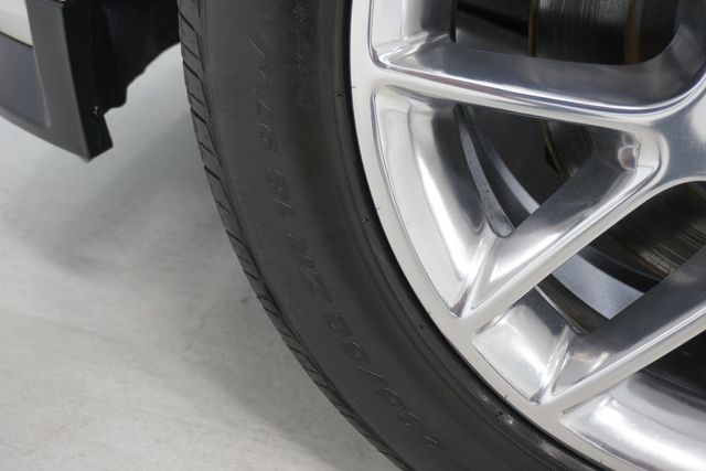 2012 Ford Mustang 2dr Coupe GT - 22938424 - 24