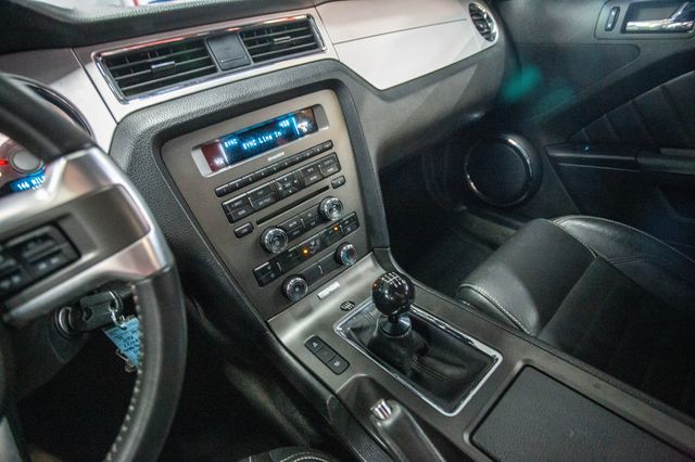 2012 Ford Mustang 2dr Coupe GT Premium - 23006440 - 6