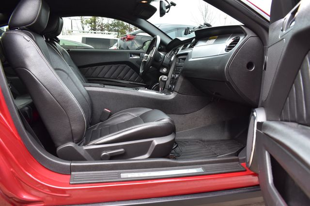 2012 Ford Mustang 2dr Coupe V6 - 22971460 - 16