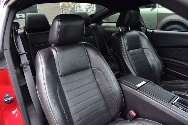 2012 Ford Mustang 2dr Coupe V6 - 22971460 - 17