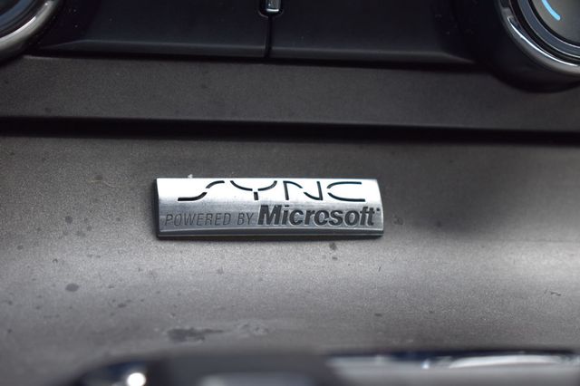 2012 Ford Mustang 2dr Coupe V6 - 22971460 - 27