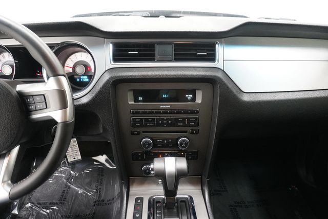 2012 Ford Mustang 2dr Coupe V6 - 23029464 - 19