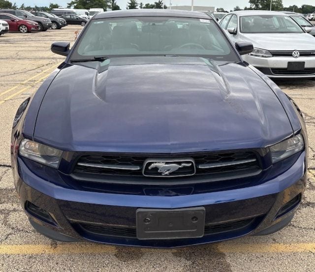 2012 Ford Mustang 2dr Coupe V6 Premium - 23052797 - 1