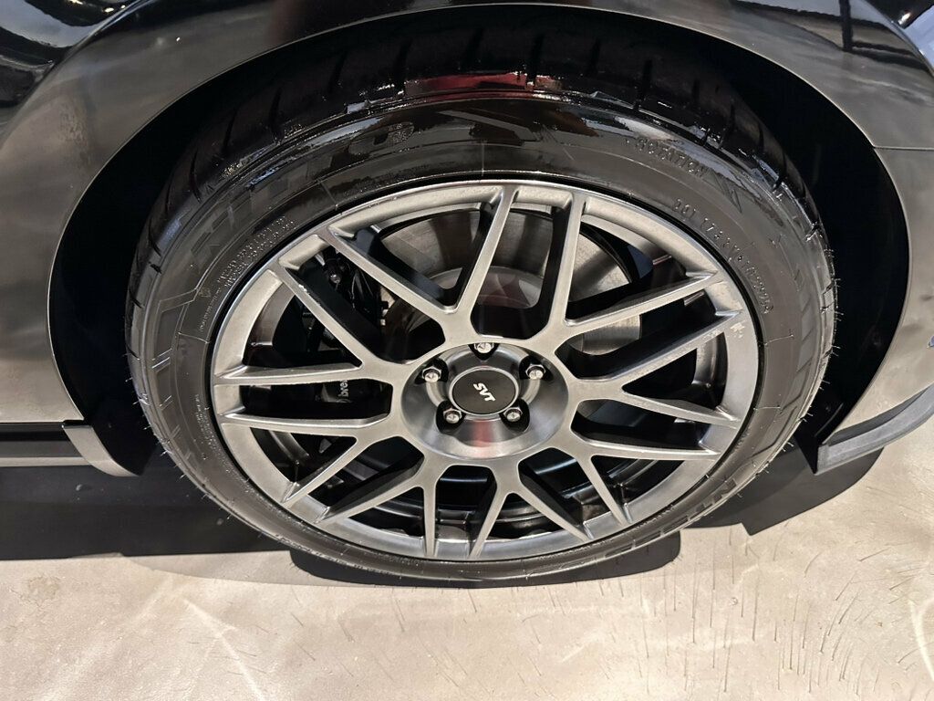 2012 Ford Mustang GT500/6SpeedManual/SVT PerfPkg/RecaroSeats/3.73AxleRatio - 23045992 - 16