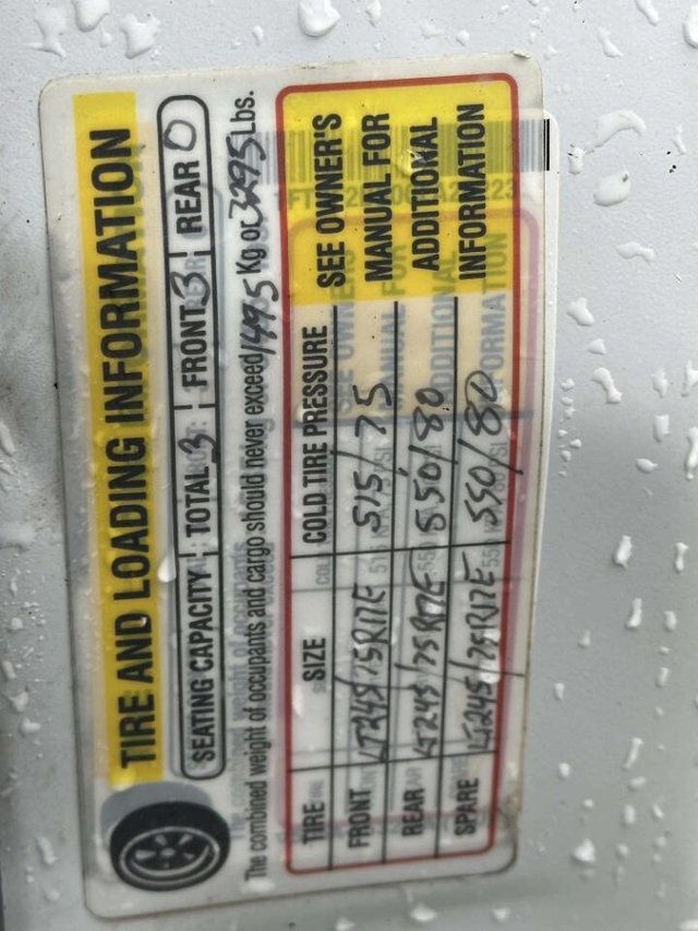 2012 Ford Super Duty F-250 SRW 4WD Reg Cab 137" XL - 22944155 - 16