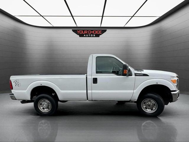 2012 Ford Super Duty F-250 SRW 4WD Reg Cab 137" XL - 22944155 - 8