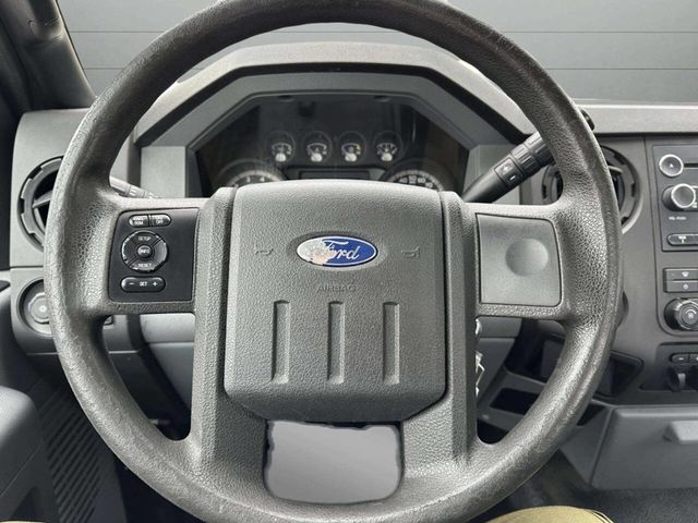 2012 Ford Super Duty F-250 SRW 4WD Reg Cab 137" XL - 23030925 - 23