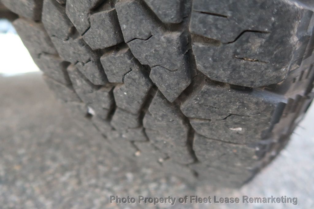 2012 Ford Super Duty F-250 SRW F250SD 2WD Reg Cab Utility  - 22969732 - 34