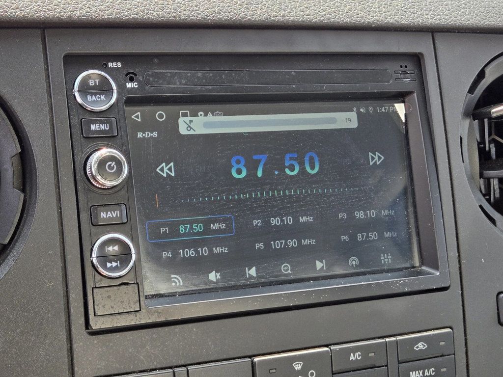 2012 Ford Super Duty F-350 SRW 2WD Reg Cab 137" XL - 22940898 - 15