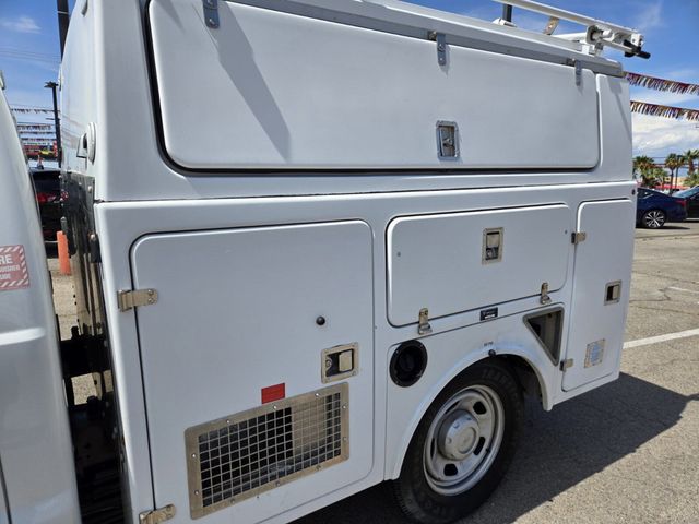 2012 Ford Super Duty F-350 SRW 2WD Reg Cab 137" XL - 22940898 - 7