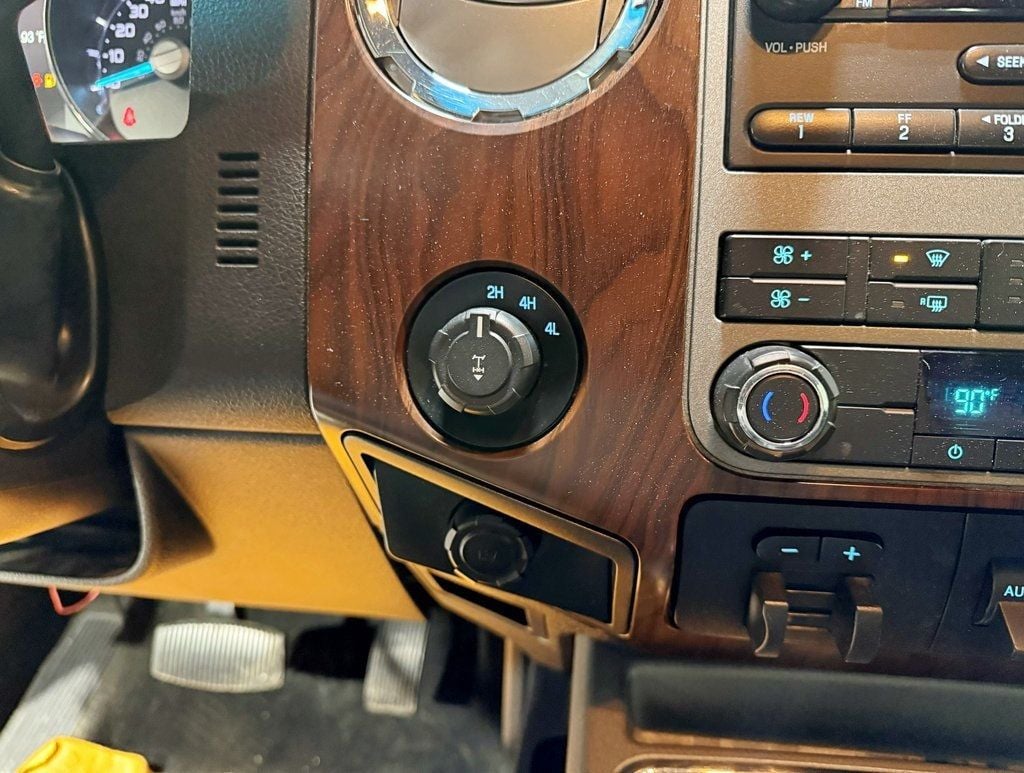 2012 Ford Super Duty F-350 SRW Lariat - 22950974 - 20