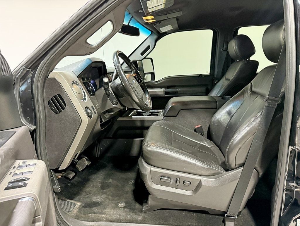 2012 Ford Super Duty F-350 SRW Lariat - 22950974 - 24