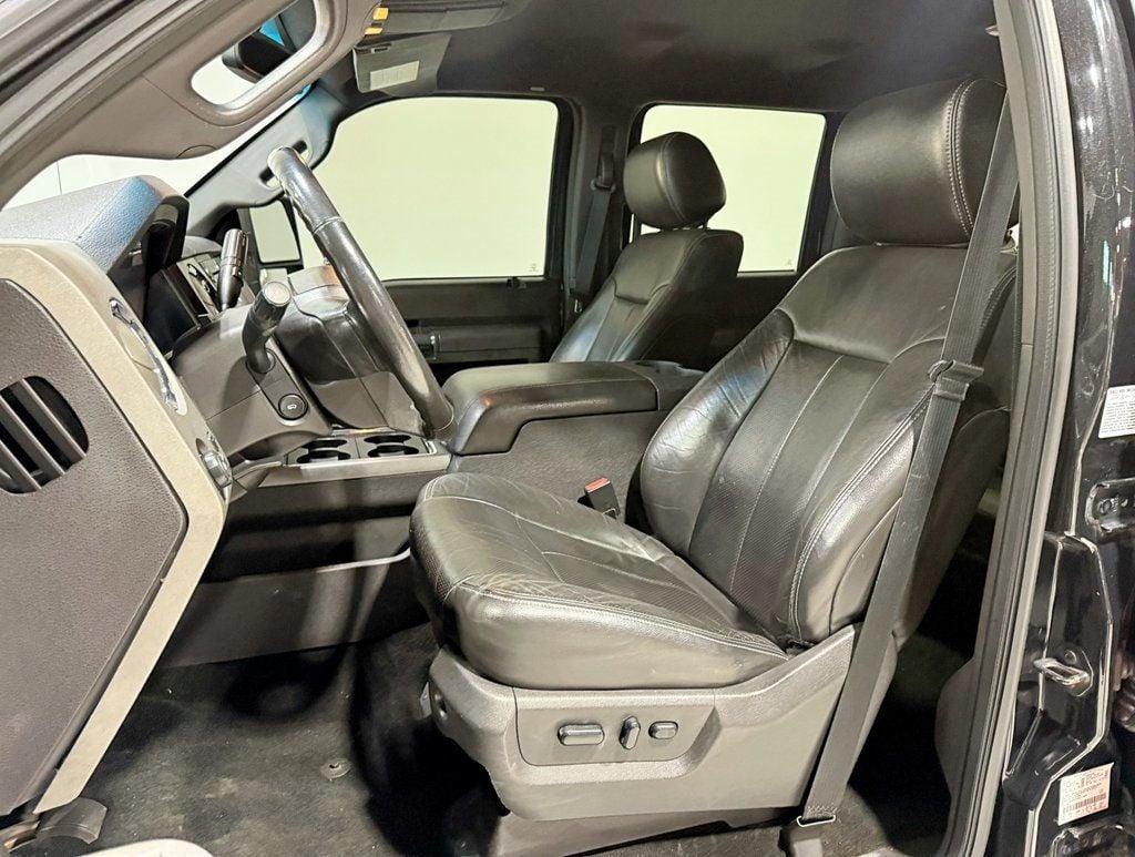2012 Ford Super Duty F-350 SRW Lariat - 22950974 - 25
