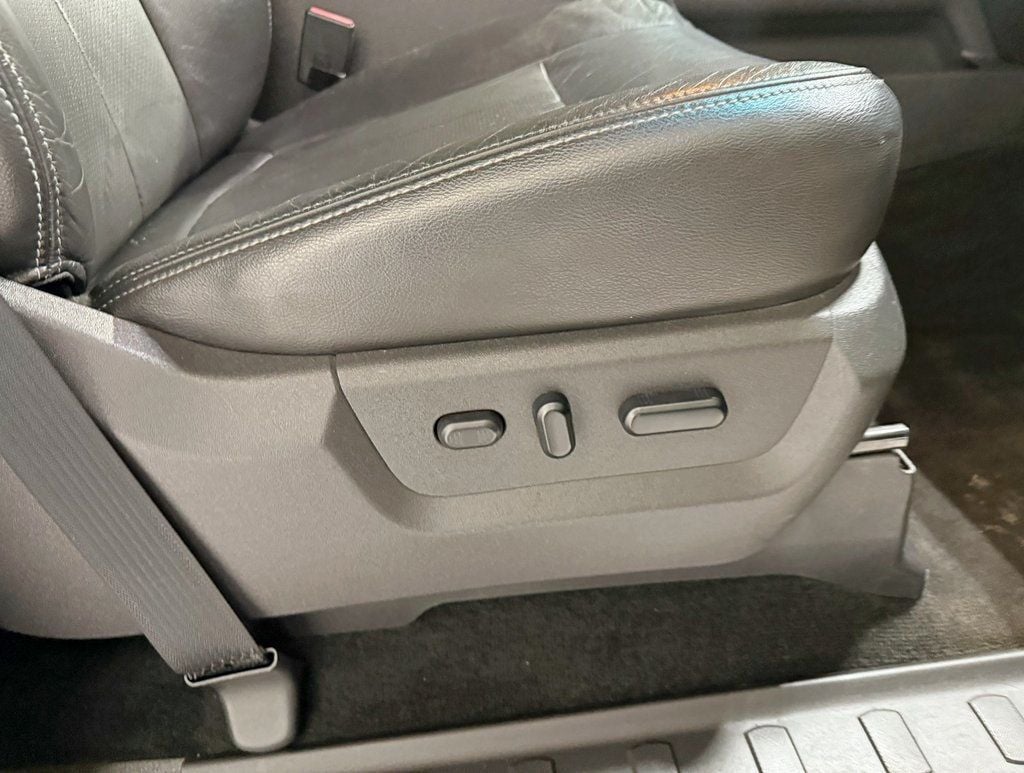 2012 Ford Super Duty F-350 SRW Lariat - 22950974 - 41
