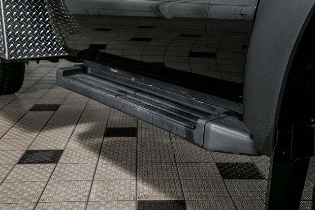 2012 Ford Super Duty F-450 DRW Cab-Chassis F450 REG CAB XL * 6.7 POWERSTROKE * 10' STAKE BODY * 1 OWNER - 16588093 - 11