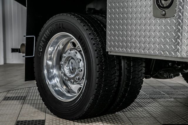 2012 Ford Super Duty F-450 DRW Cab-Chassis F450 REG CAB XL * 6.7 POWERSTROKE * 10' STAKE BODY * 1 OWNER - 16588093 - 17