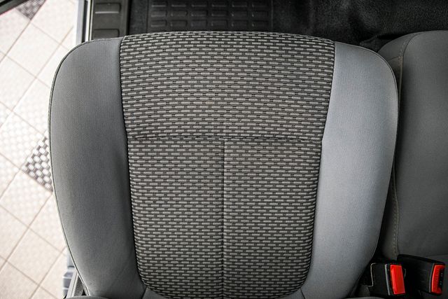 2012 Ford Super Duty F-450 DRW Cab-Chassis F450 REG CAB XL * 6.7 POWERSTROKE * 10' STAKE BODY * 1 OWNER - 16588093 - 27