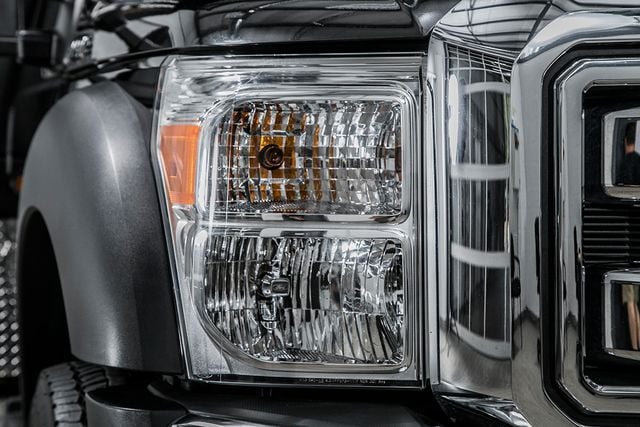 2012 Ford Super Duty F-450 DRW Cab-Chassis F450 REG CAB XL * 6.7 POWERSTROKE * 10' STAKE BODY * 1 OWNER - 16588093 - 7