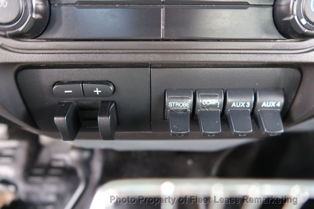 2012 Ford Super Duty F-450 DRW Cab-Chassis F450SD 4WD Reg Cab Utility Bucket - 22887104 - 27