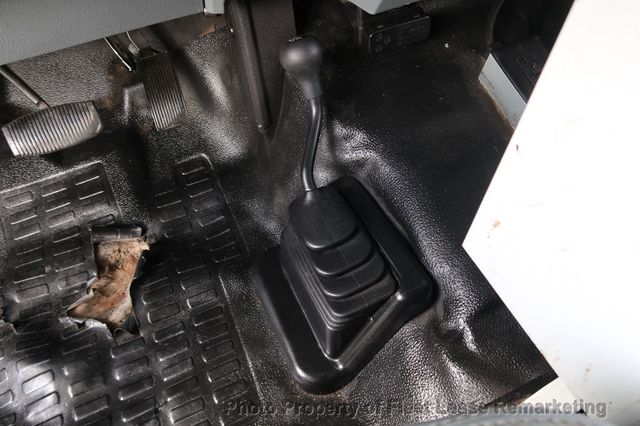 2012 Ford Super Duty F-450 DRW Cab-Chassis F450SD 4WD Reg Cab Utility Bucket - 22887104 - 28