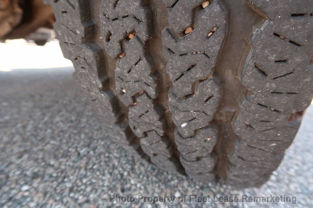 2012 Ford Super Duty F-450 DRW Cab-Chassis F450SD 4WD Reg Cab Utility Bucket - 22887104 - 36